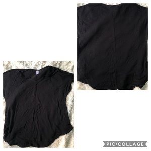 a black shirt